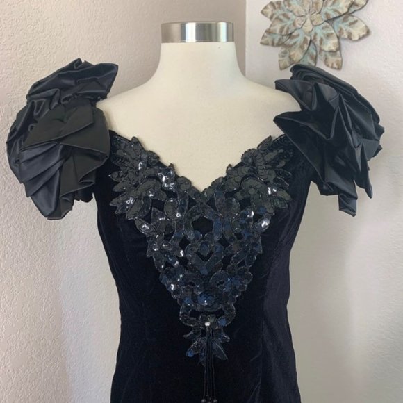 dress - Picture 4 of 7